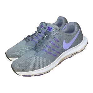 Like New Women’s Nike size 6 Purple & Gray Run Swift Sneakers